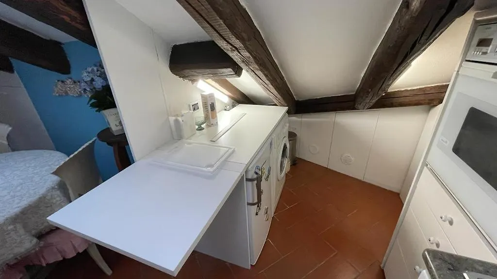 Wonderful Penthouse In The Heart Of Milan 아파트