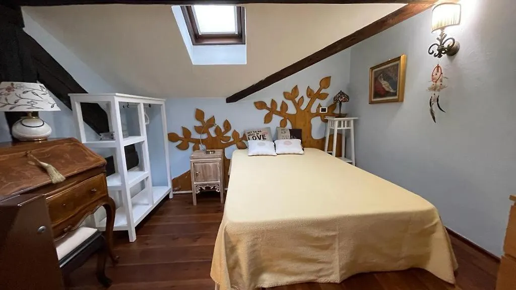 Wonderful Penthouse In The Heart Of Milan 아파트